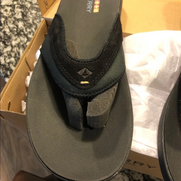 Sperrys men’s sandal main image 5